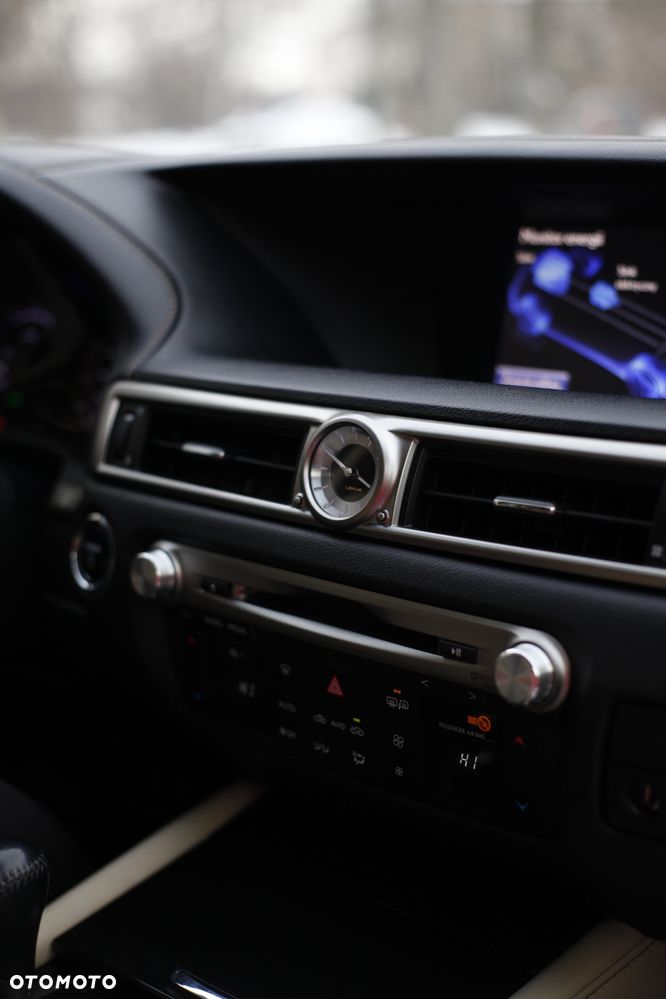 Lexus GS - 6
