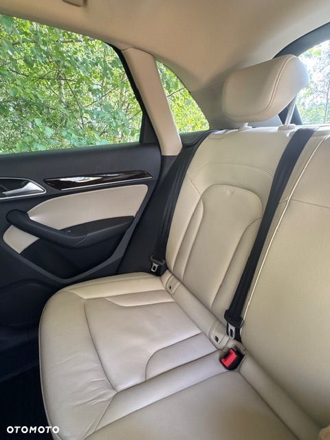 Audi Q3 - 18