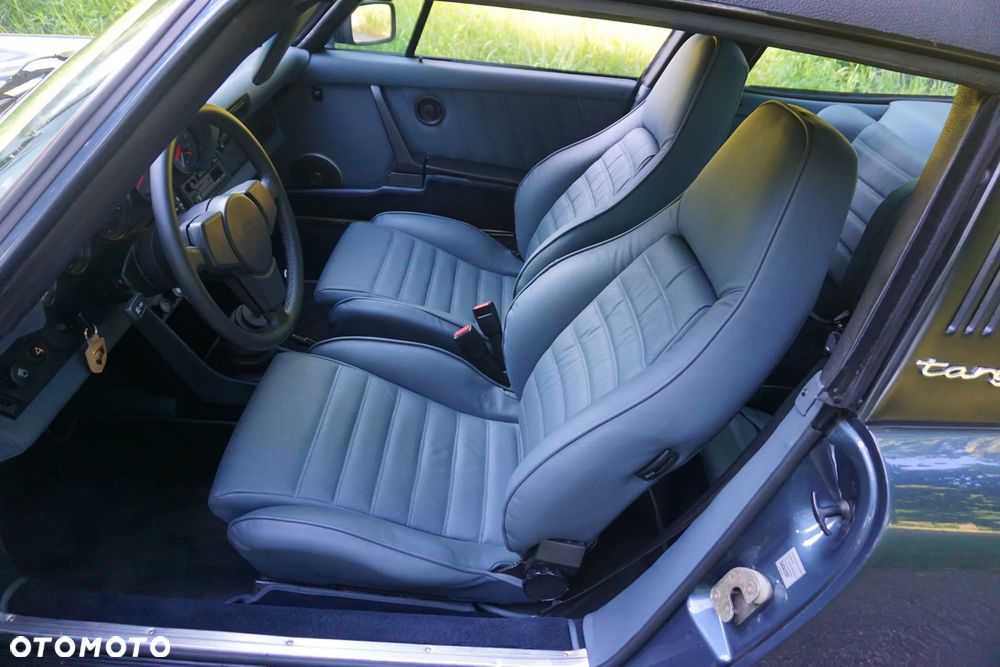 Porsche 911 - 13