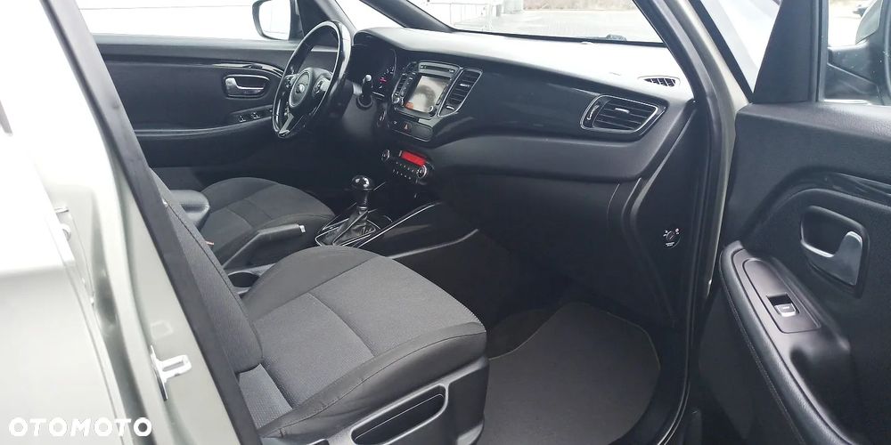 Kia Carens 1.7 CRDi Edition 7 - 28