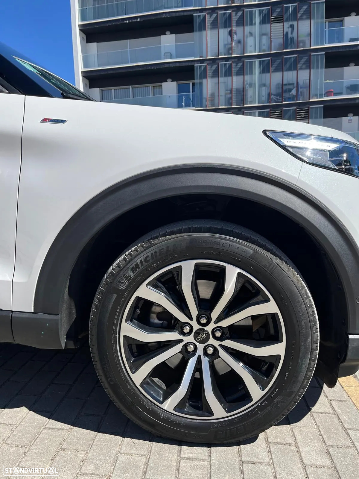 Ford Explorer 3.0 EcoBoost PHEV ST-Line - 6
