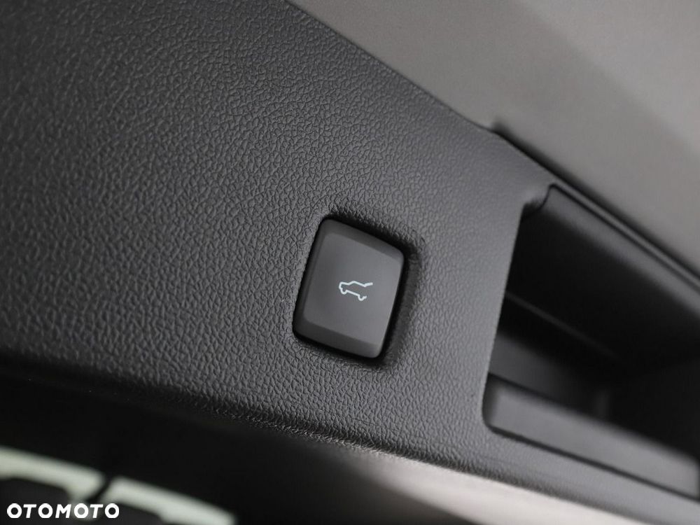 Ford Kuga - 39