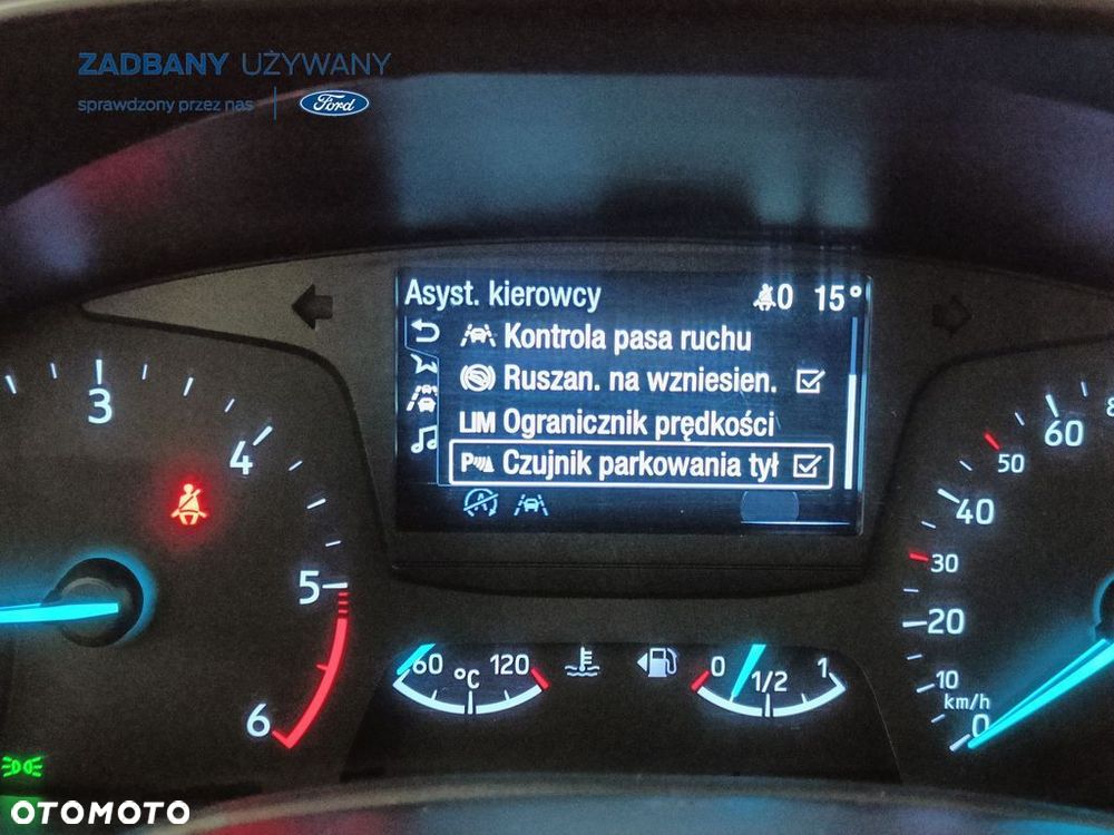 Ford Focus 1.5 EcoBlue STart-Stopp-System TREND - 19