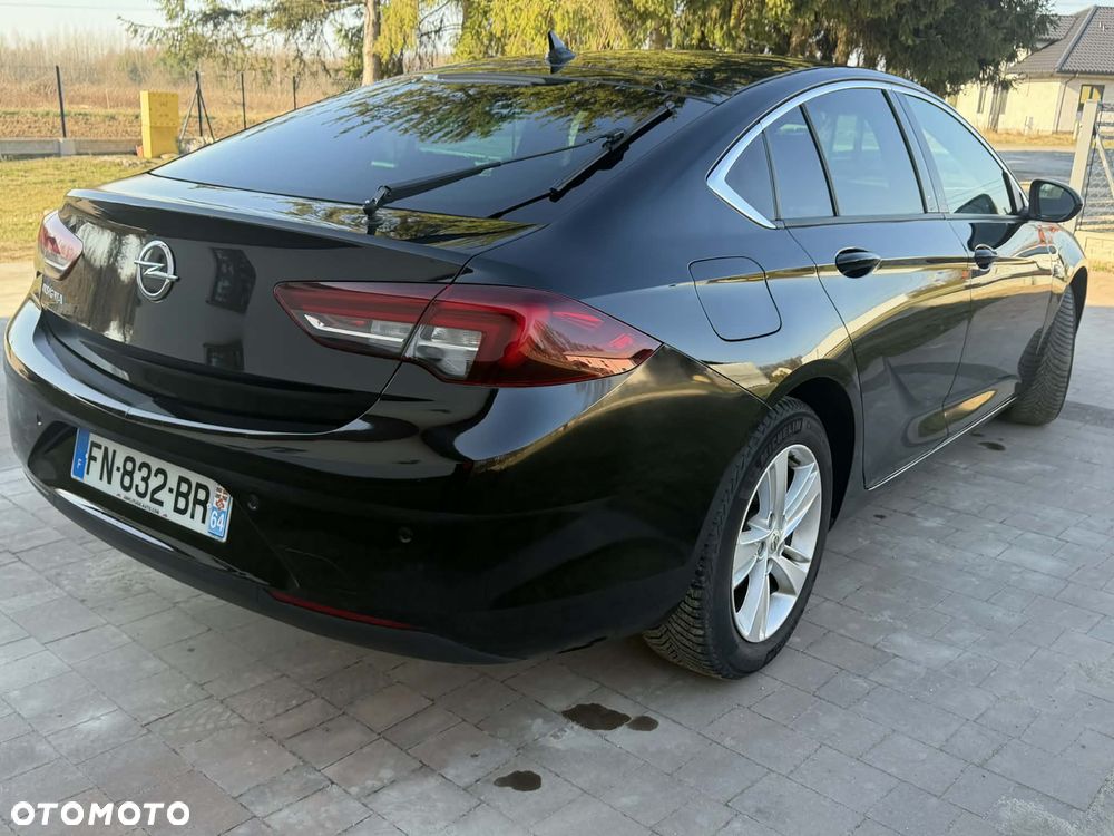 Opel Insignia - 10
