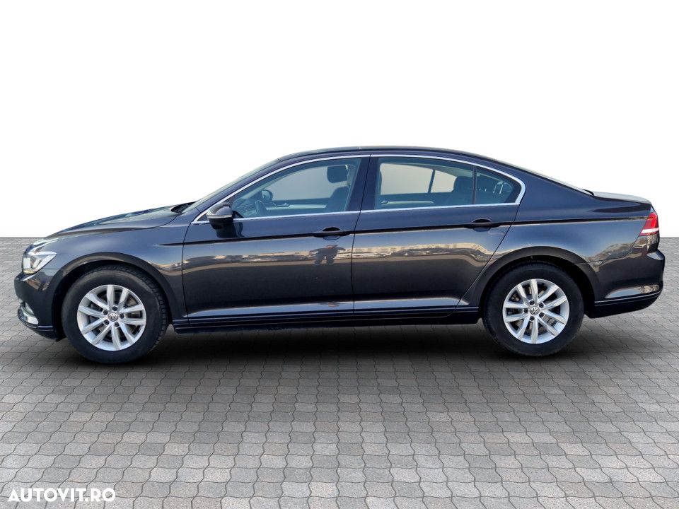 Volkswagen Passat 2.0 TDI DSG Comfortline - 3