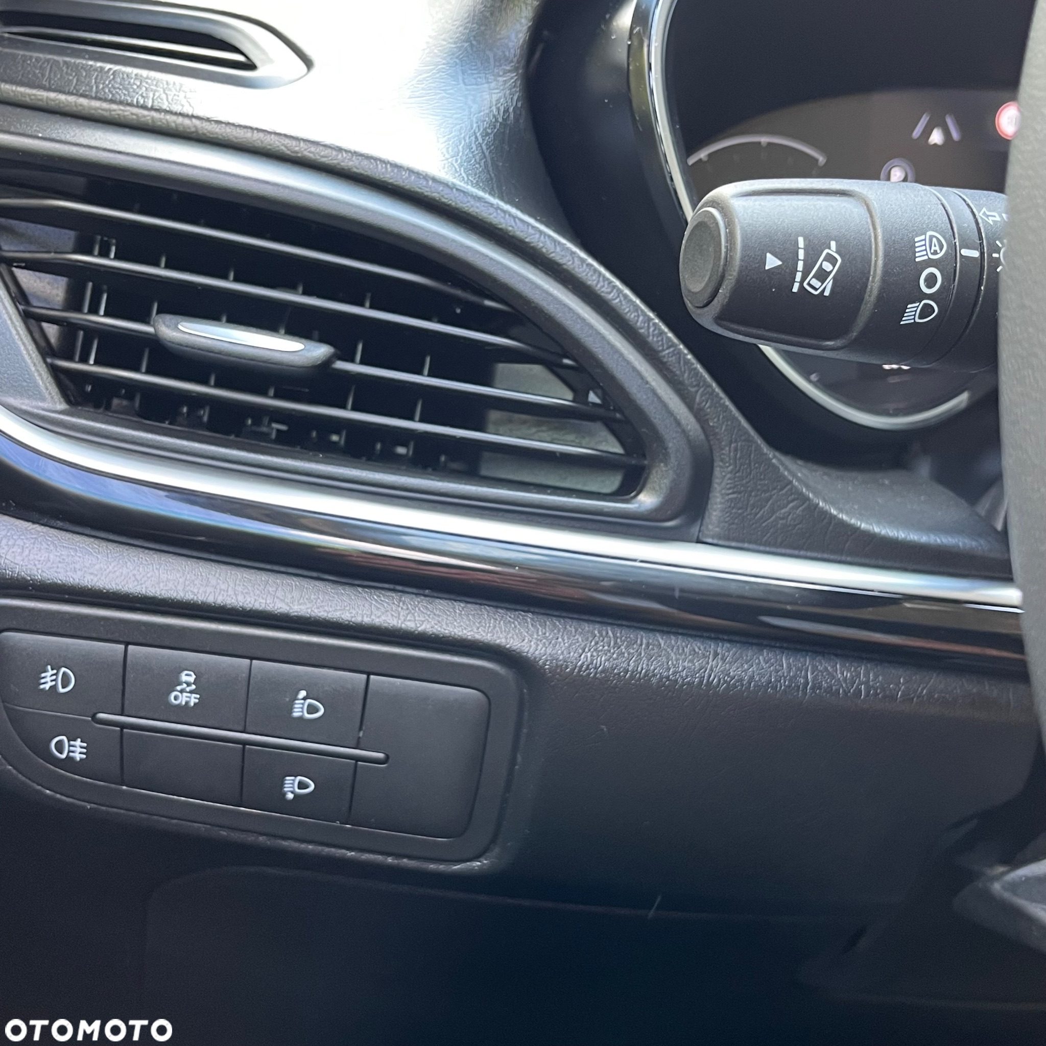 Fiat Tipo Kombi 1.5 GSE Hybrid Cross - 40
