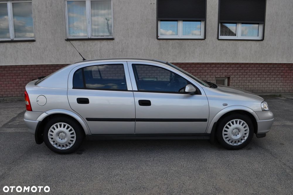 Opel Astra - 3