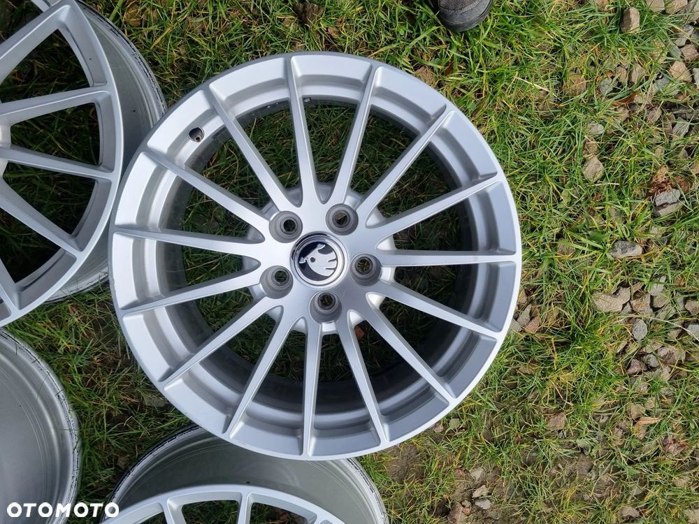 AUDI 8W0 A5,A4 ALLROAD,VW TIGUAN,SEAT,SKODA ALU 7,5X17 ET29 5X112 bdb stan - 11
