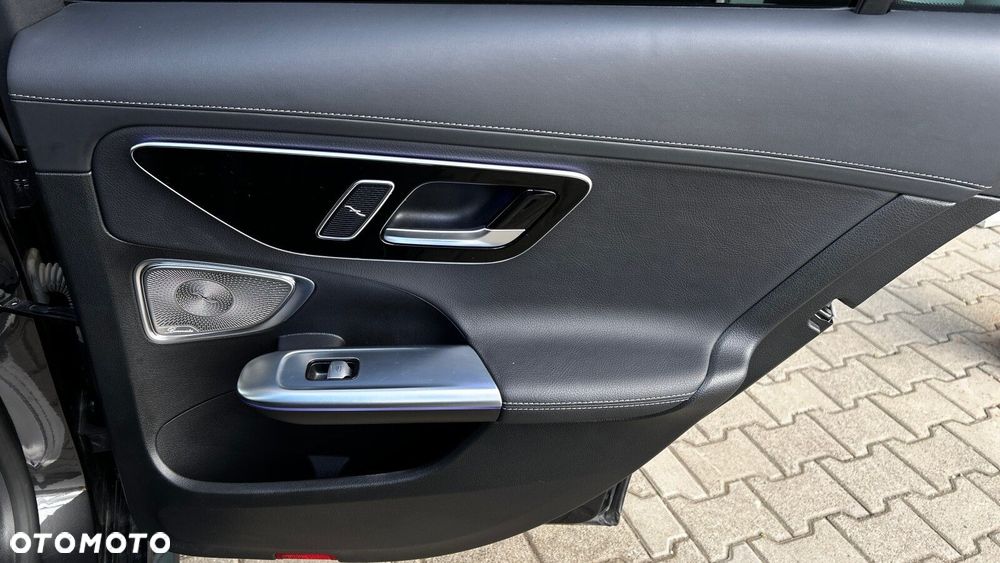 Mercedes-Benz Klasa C - 30