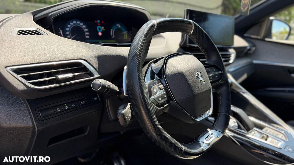 Peugeot 3008 PHEV 300 EAT8 4X4 GT - 5
