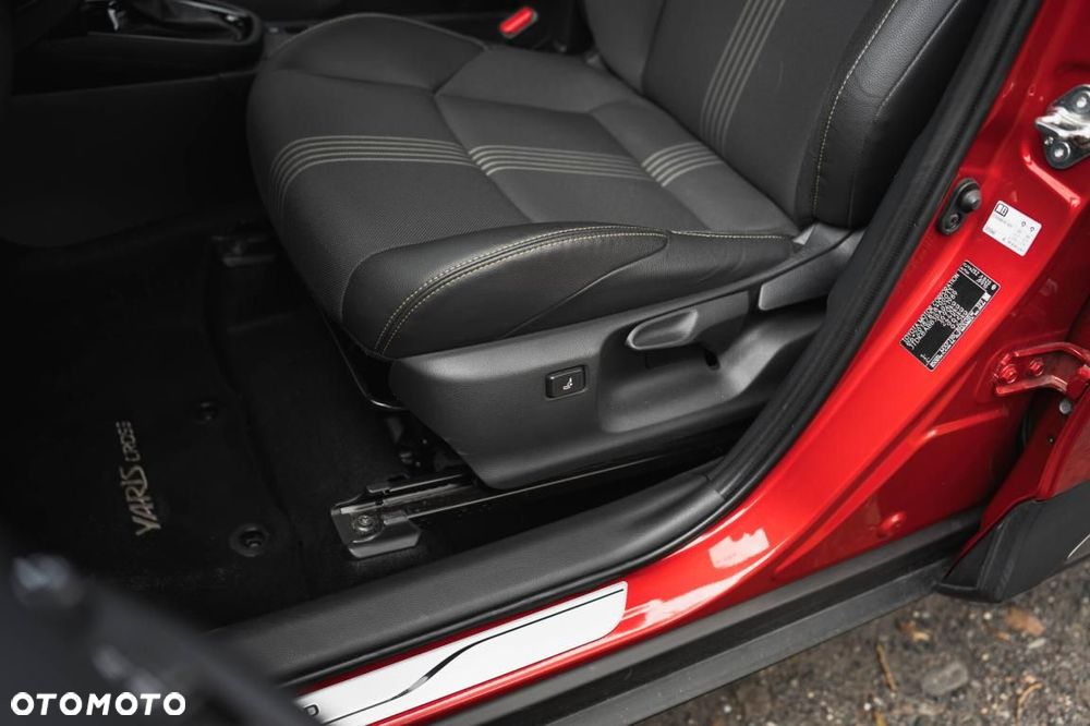 Toyota Yaris Cross - 25