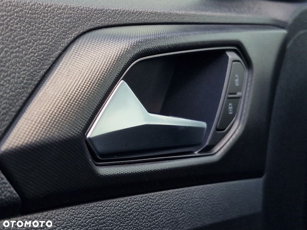 Volkswagen T-Cross 1.0 TSI - 22