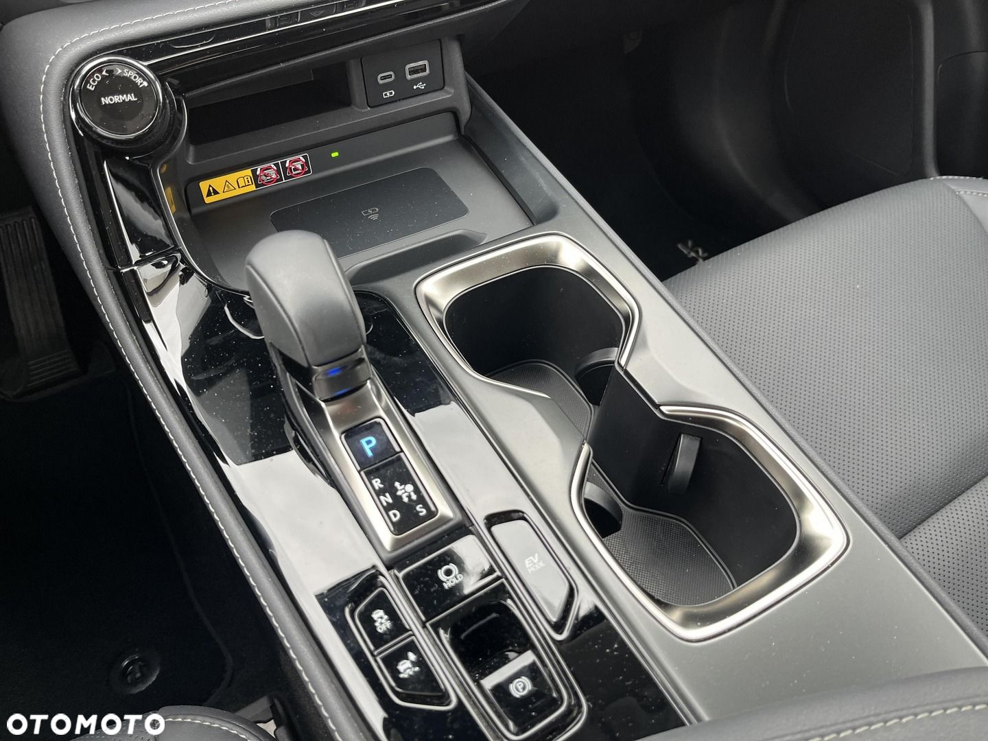 Lexus NX - 21