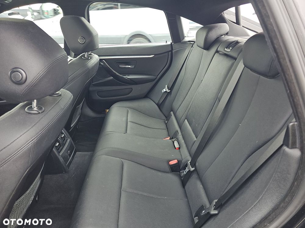 BMW Seria 4 430i xDrive Sport Line - 12