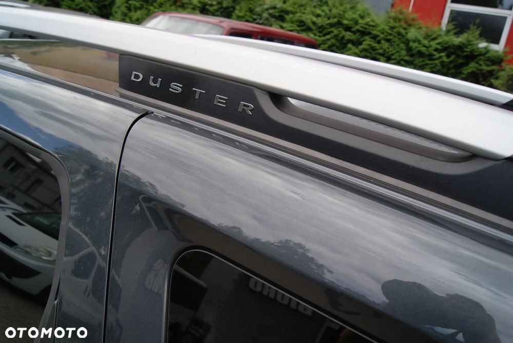 Dacia Duster 1.6 SCe Laureate S&S - 12