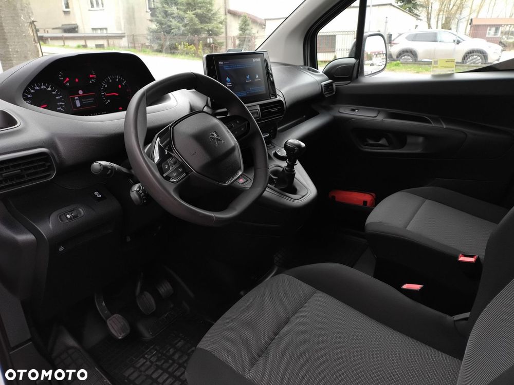 Peugeot Partner Van - 9