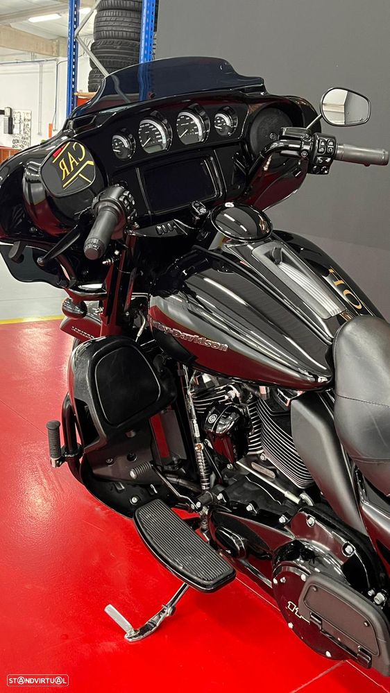 Harley-Davidson Ultra - 11