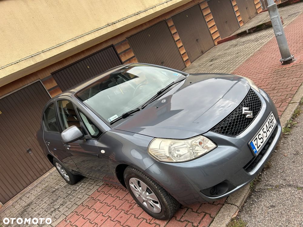 Suzuki SX4 - 12