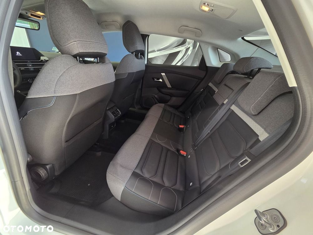 Citroën C4X - 10