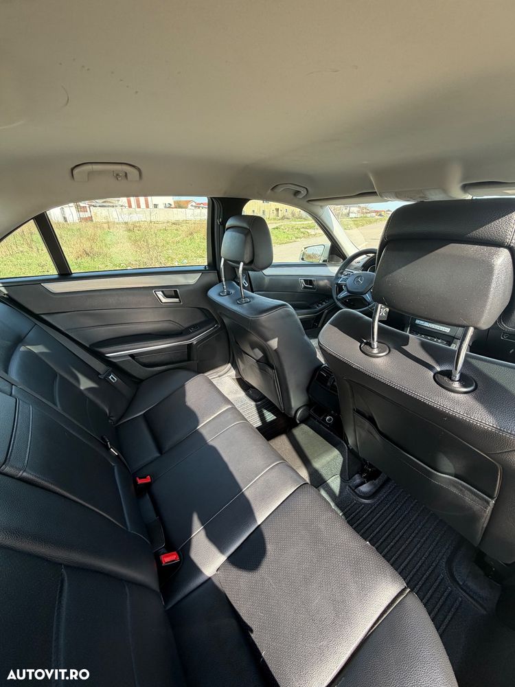 Mercedes-Benz E - 19