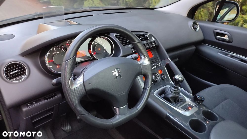 Peugeot 3008 HDi FAP 115 Family - 5