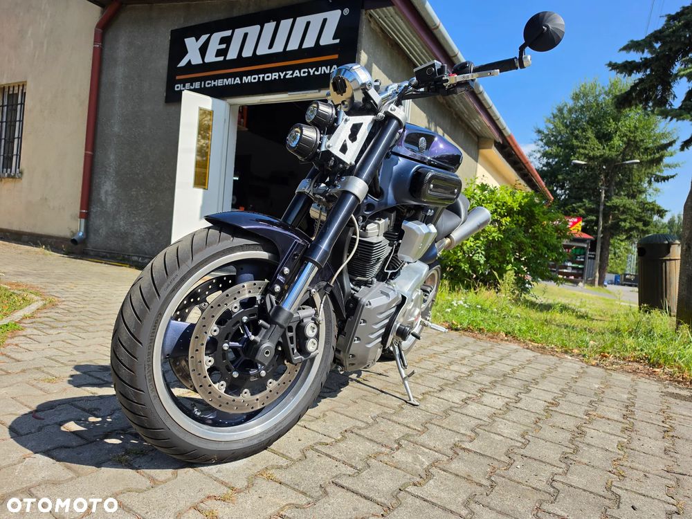 Yamaha MT - 9