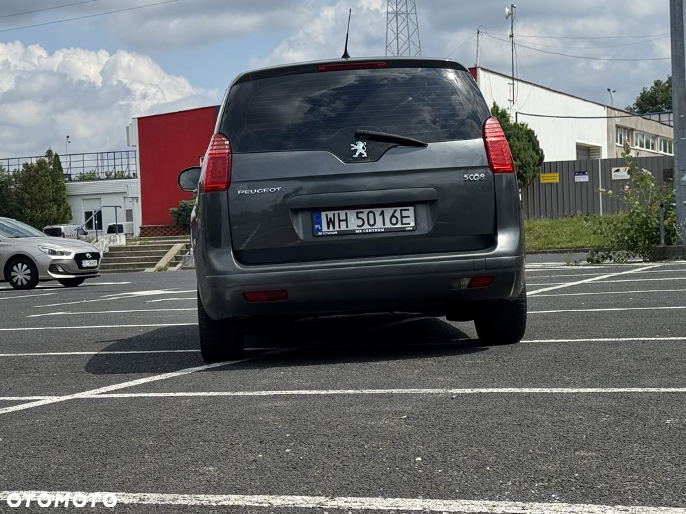 Peugeot 5008 HDI FAP 110 Platinum - 6