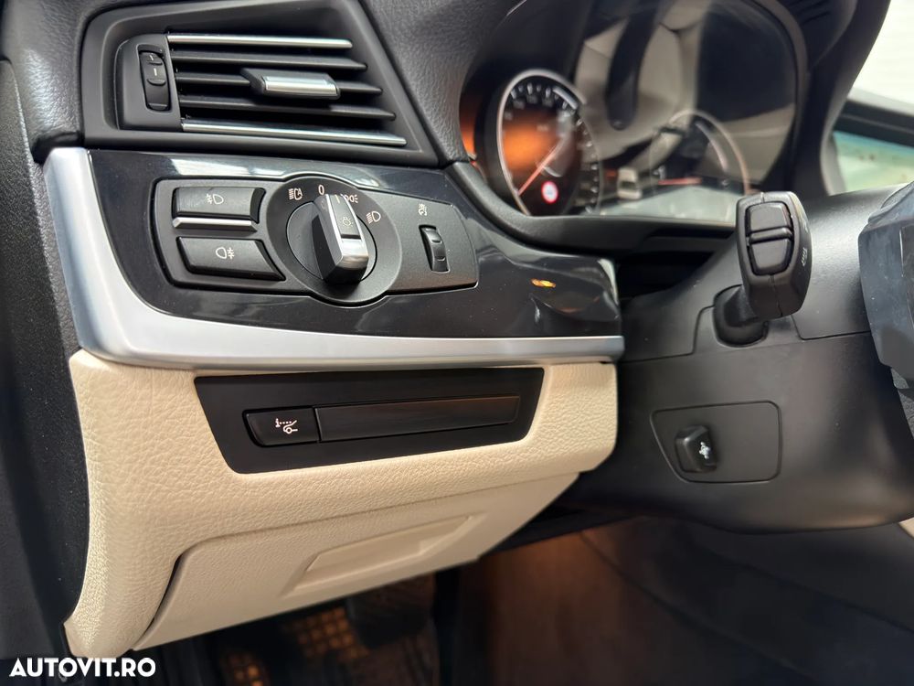 BMW Seria 5 520d Aut. - 16