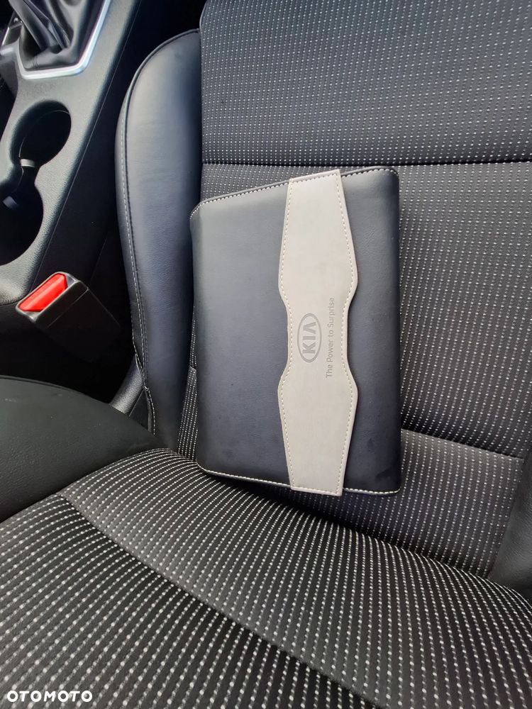 Kia Sportage 1.6 T-GDI L 2WD - 19