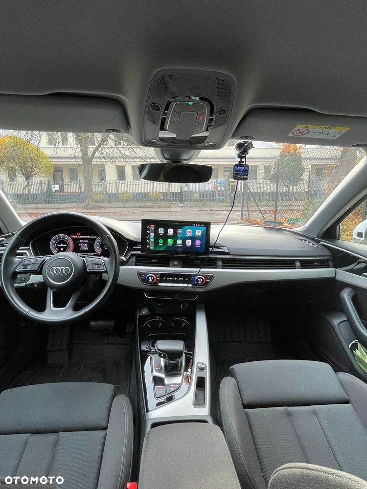 Audi A4 Limousine - 6