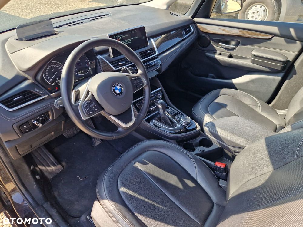 BMW Seria 2 220d xDrive Sport-Aut Luxury Line - 28