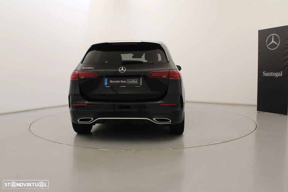 Mercedes-Benz B 250 e - 8