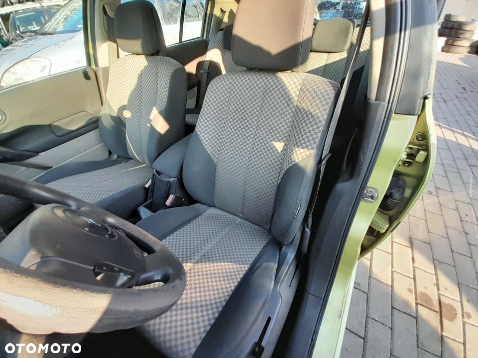 Fotele Kanapa Środek do Renault Megane II - 2