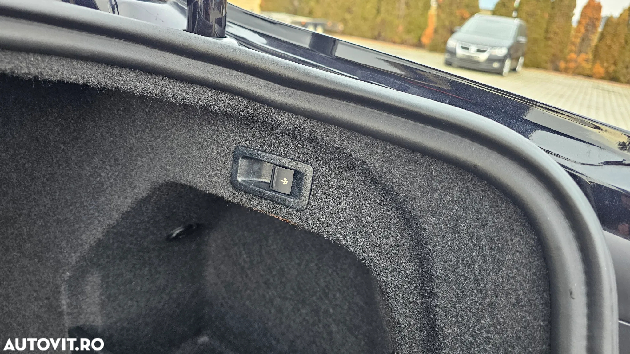 Volkswagen Passat Variant 1.8 TSI DSG Highline - 24