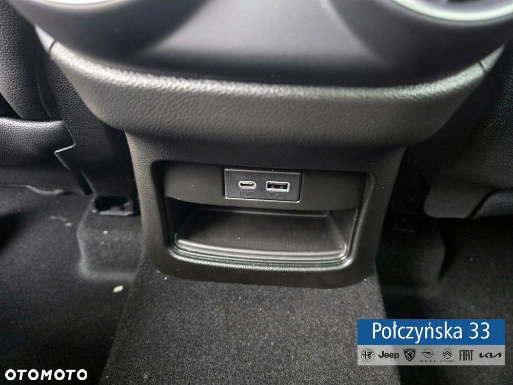 Alfa Romeo Stelvio - 17