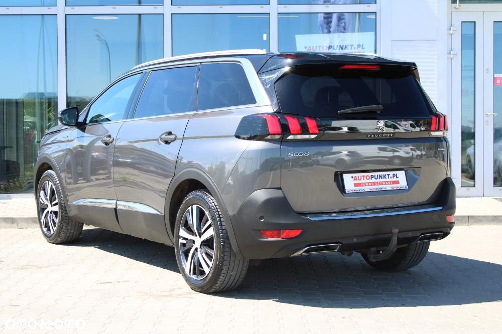 Peugeot 5008 - 3