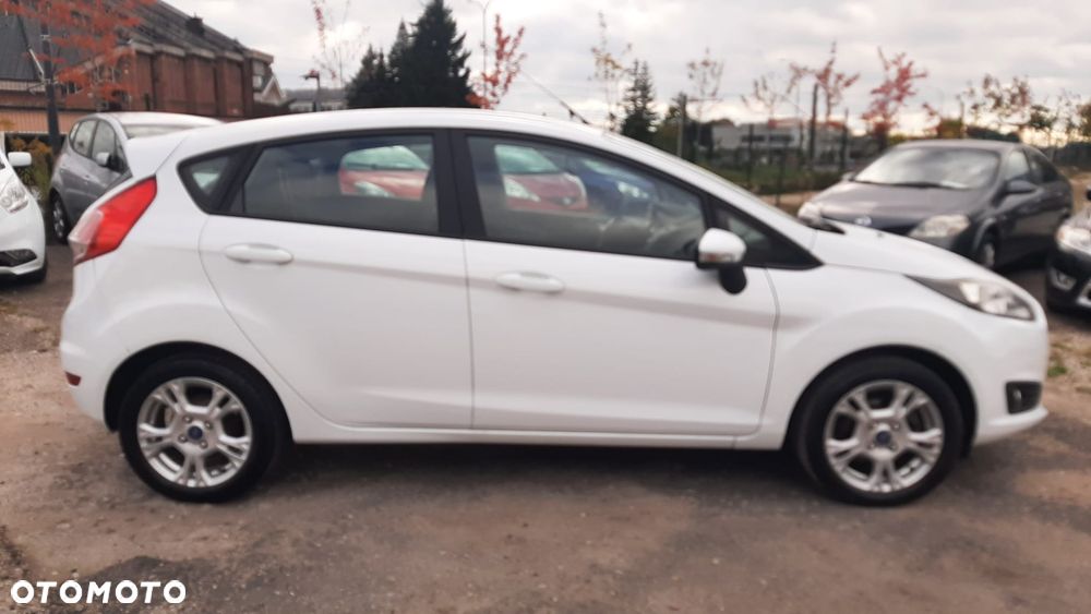 Ford Fiesta 1.25 Celebration - 5