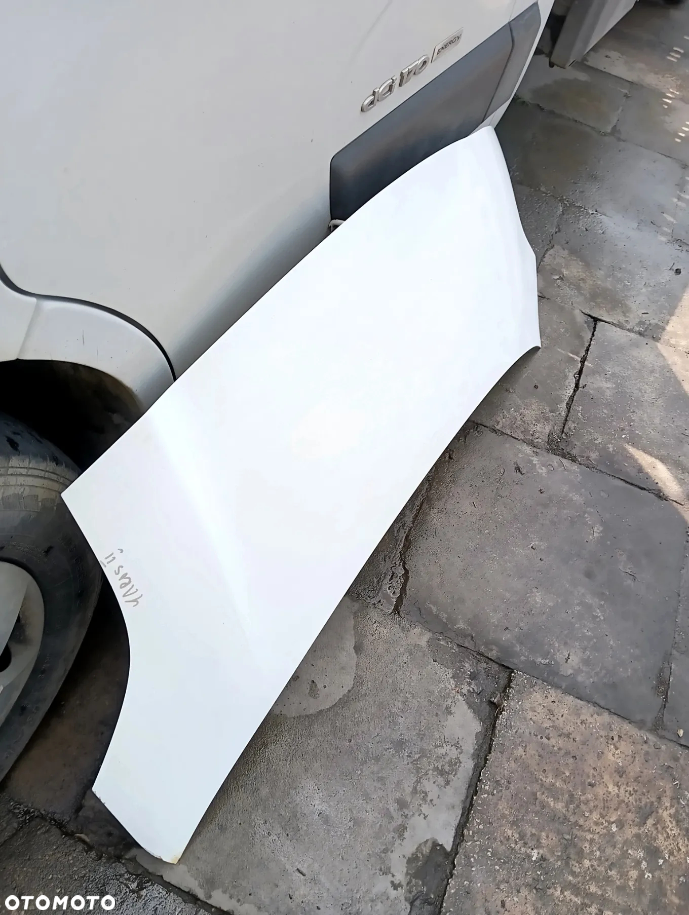 toyota yaris ii maska pokrywa silnika biala - 4