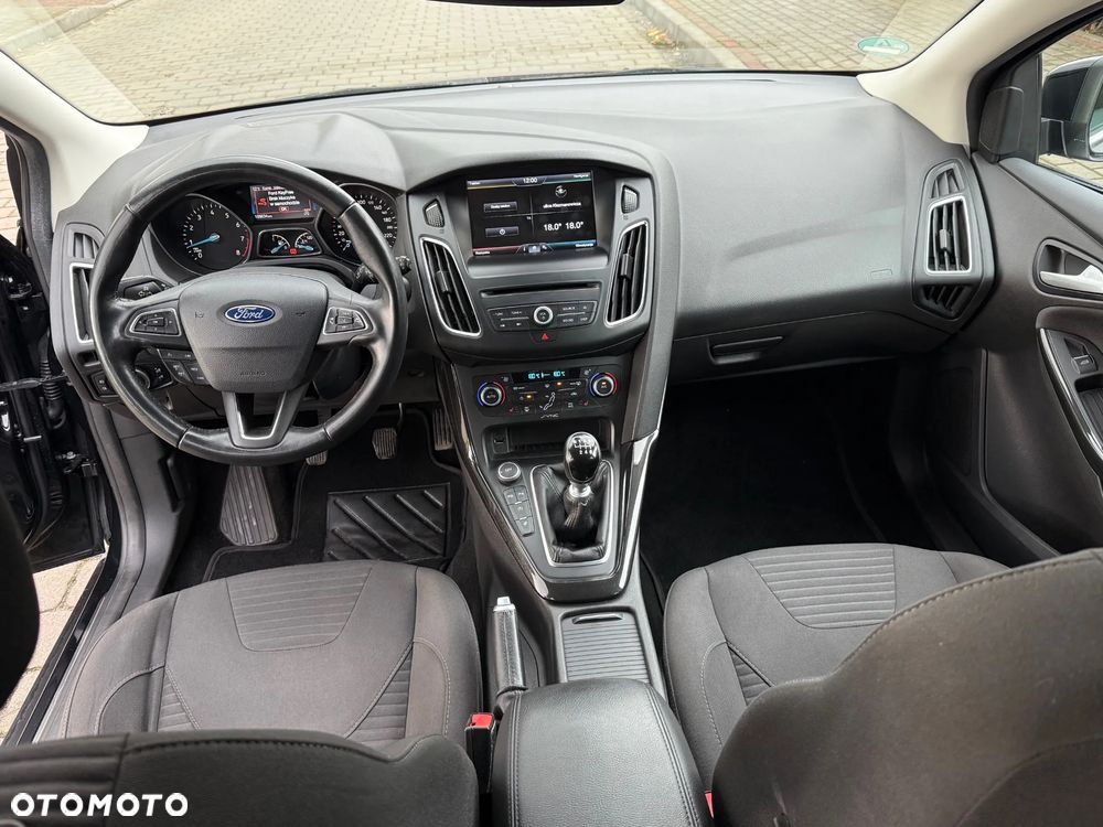 Ford Focus 1.5 EcoBoost Black Edition ASS - 6