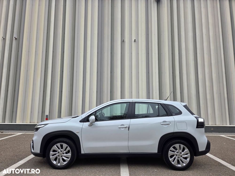 Suzuki S-Cross 1.4 Boosterjet MHEV Cool - 3