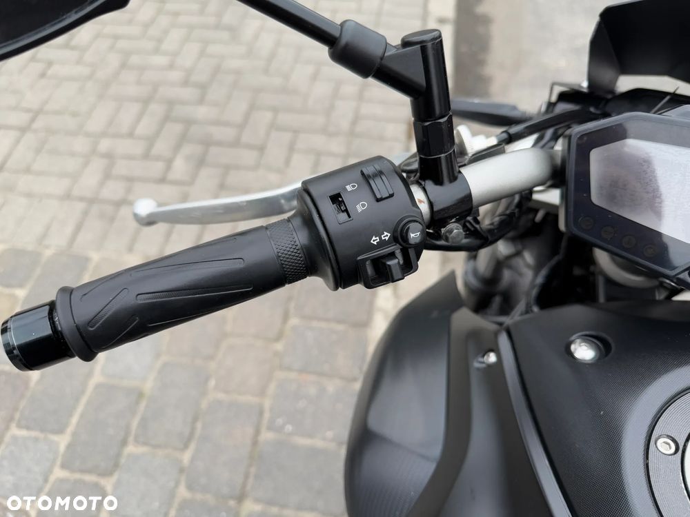 Yamaha MT - 13