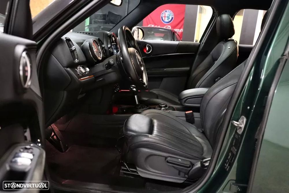 MINI Countryman Cooper SD Auto Desportiva - 18
