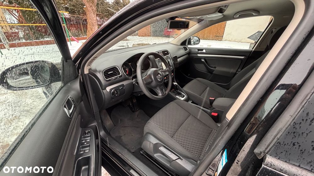 Volkswagen Golf 1.6 TDI DPF BlueMotion Technology DSG Comfortline - 10