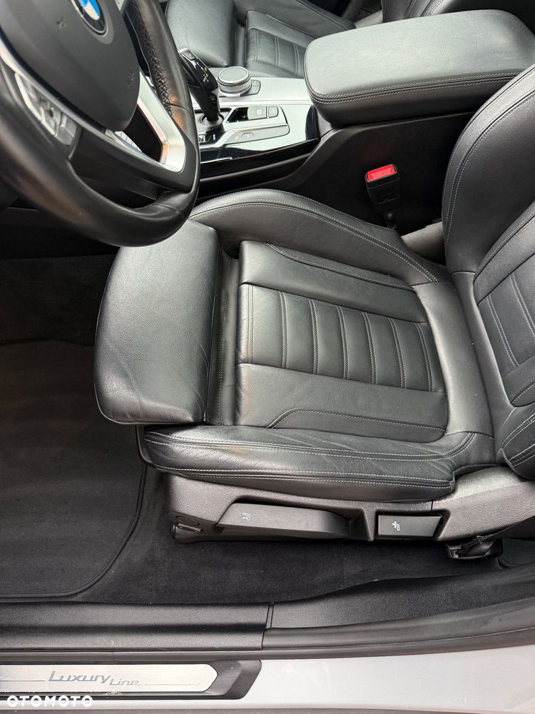 BMW X3 xDrive20i Luxury Line sport - 29