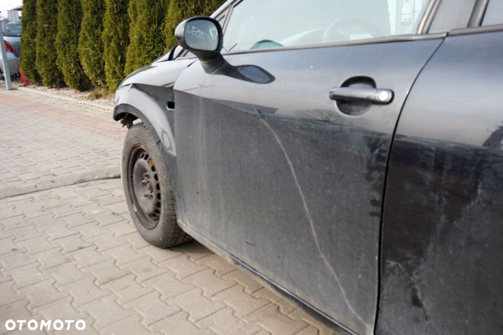 DRZWI PRZEDNIE LEWE LEON II 1P1 LC9Z  CZARNY SEAT 2005-2009 - 2