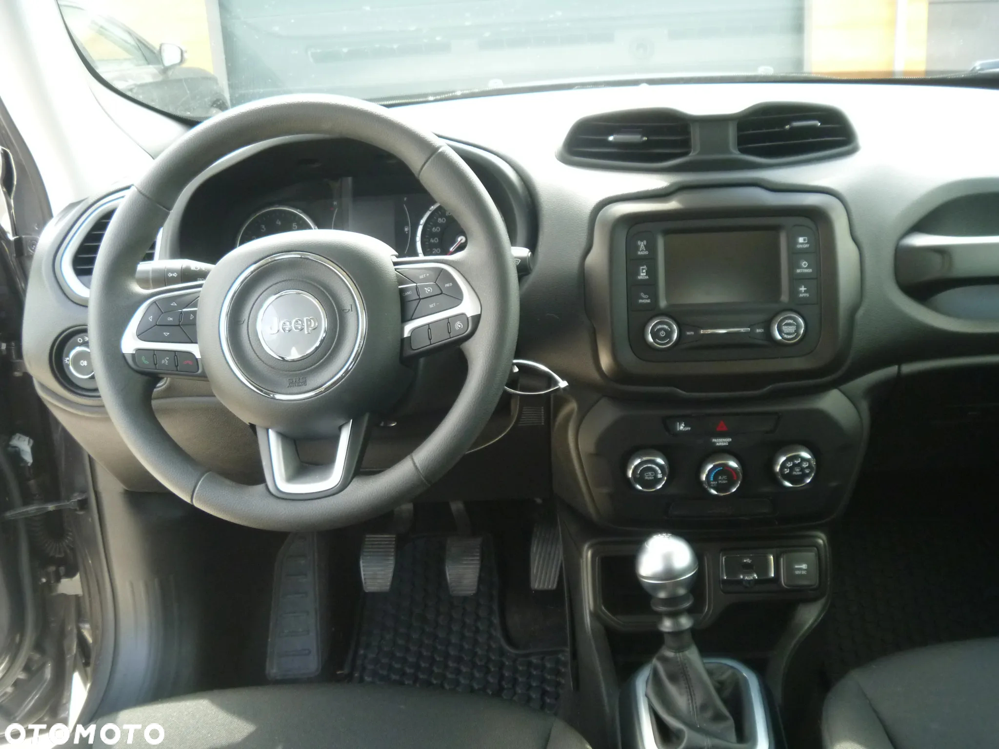 Jeep Renegade 1.0 GSE T3 Turbo Sport FWD S&S - 21