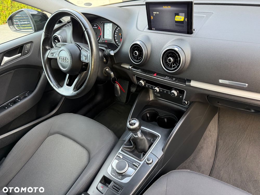 Audi A3 Limousine 1.6 TDI sport - 14