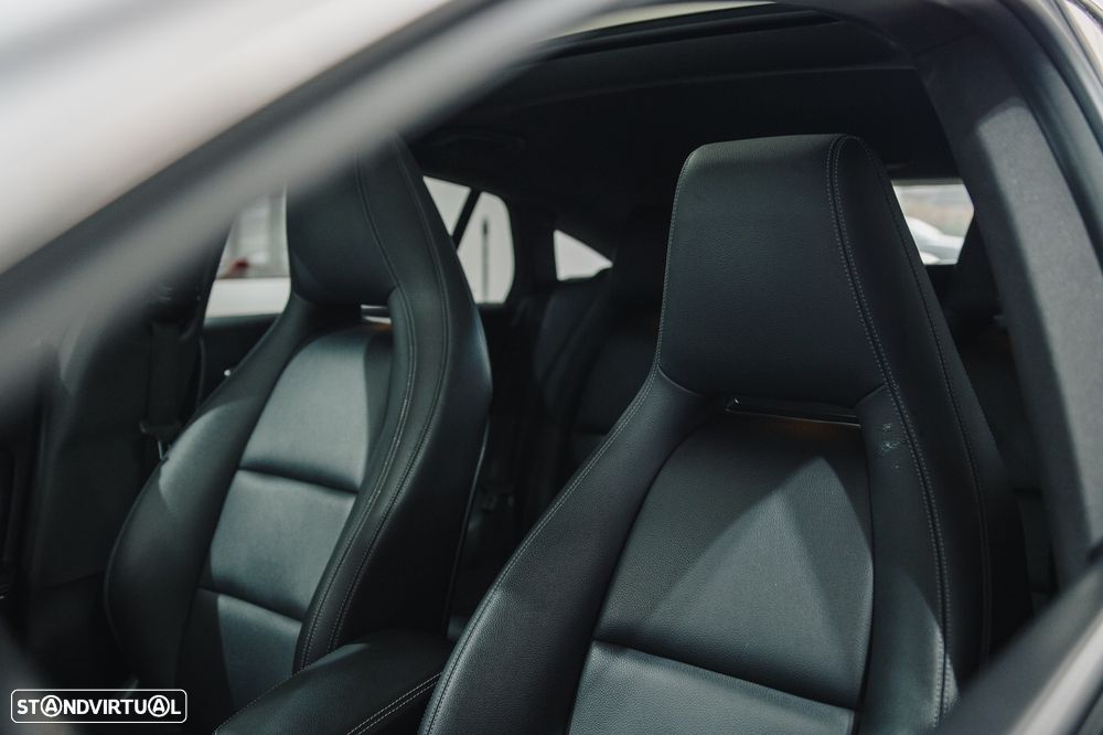 Mercedes-Benz CLA 180 d Shooting Brake Urban Aut. - 19