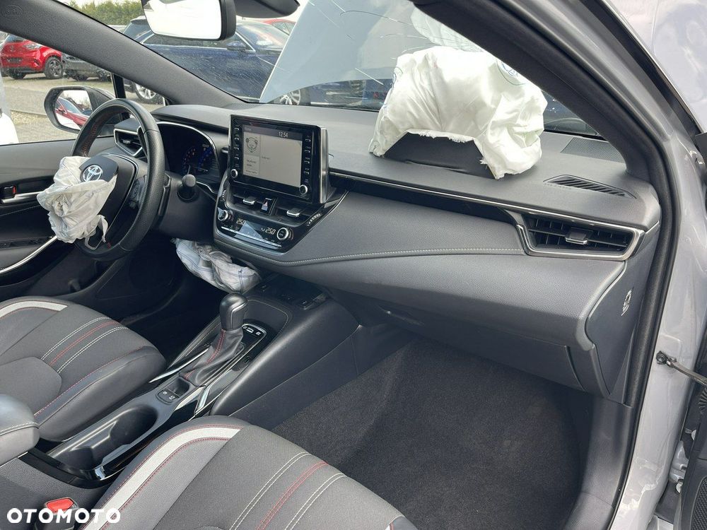 Toyota Corolla 2.0 Hybrid GR Sport - 11