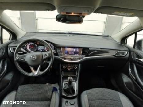 Opel Astra - 6